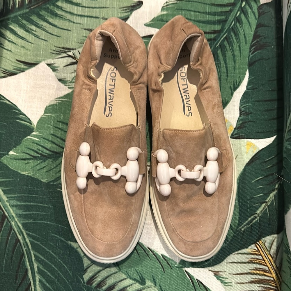 Softwaves Women's Tais Cuoio Velour Suede